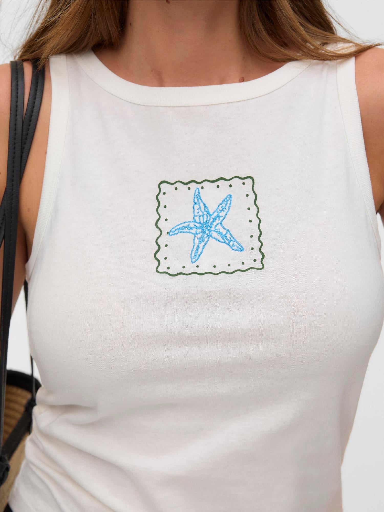 VMALLY SLEEVELESS TOP